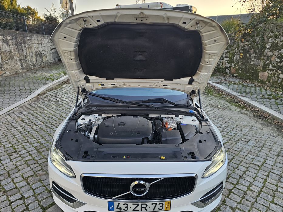 Volvo V90 T8 Plug-in Hybrid • Polestar 400cv • AWD
