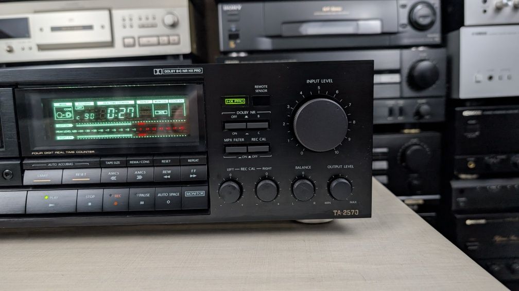 Onkyo Integra TA-2570 Wysokiej klasy magnetofon kasetowy 3-głowicy