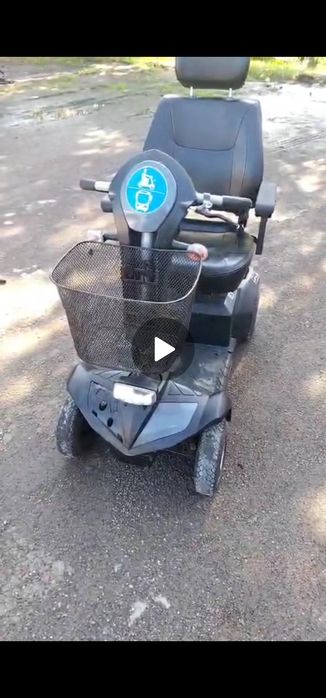 Електричний скутер для інвалідів