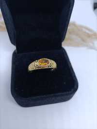 Piękny pierścionek z cytrynem ze złota, złoto pr 333