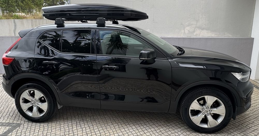 Volvo XC40 D3 Momentum 2.0 Litros, 150 Cv, Caixa automatica