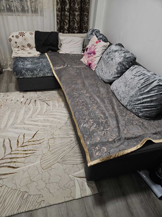Sofas-cama bom estado
