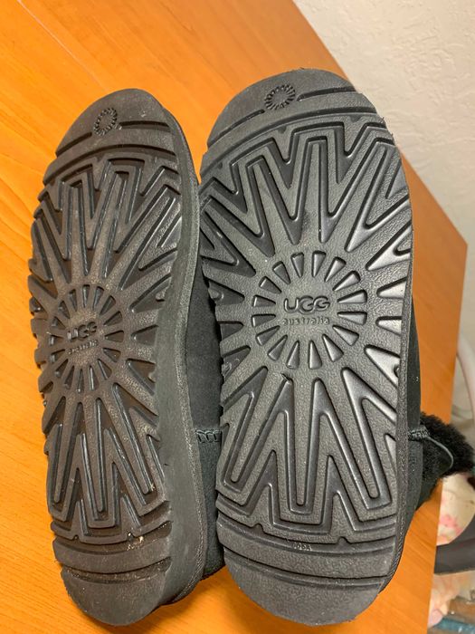 Угги (сапоги) UGG женские кожаные с натур. мехом новые 37 р. Дешево!