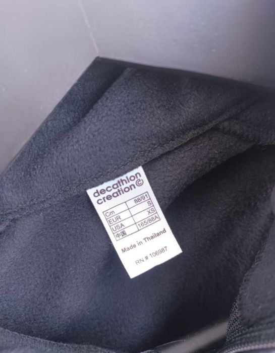 Флісова гірськолижна жилетка,фліска Quechua 2 шт