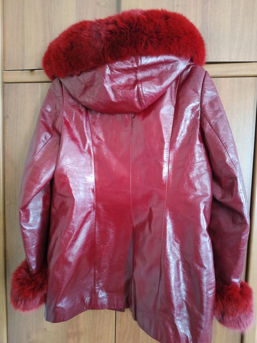 Куртка кожаная (три сезона)