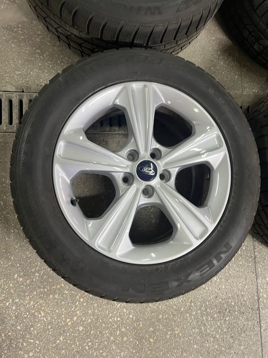 Диски з резиною Ford Kuga Escape