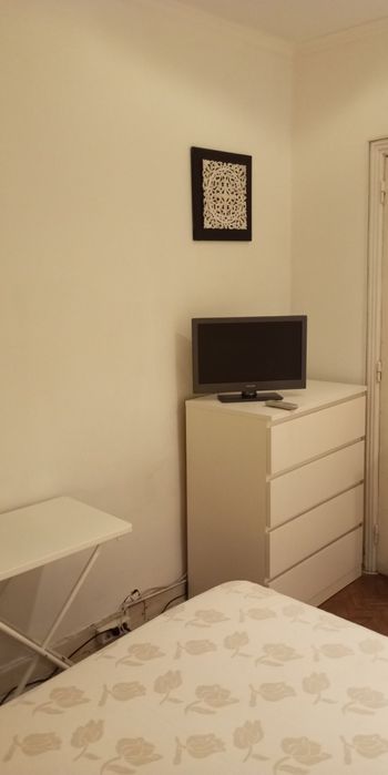 Aluga-se quarto em Benfica