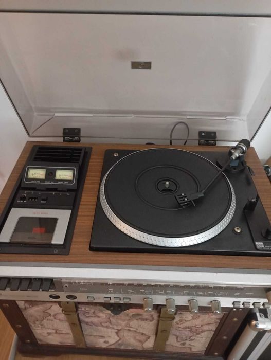 Moveis e utensílios para venda