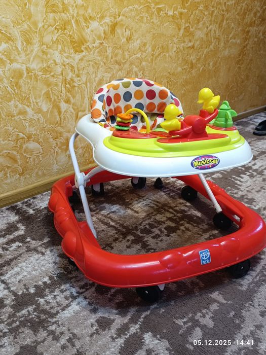 Ходулі дитячі, ходунки