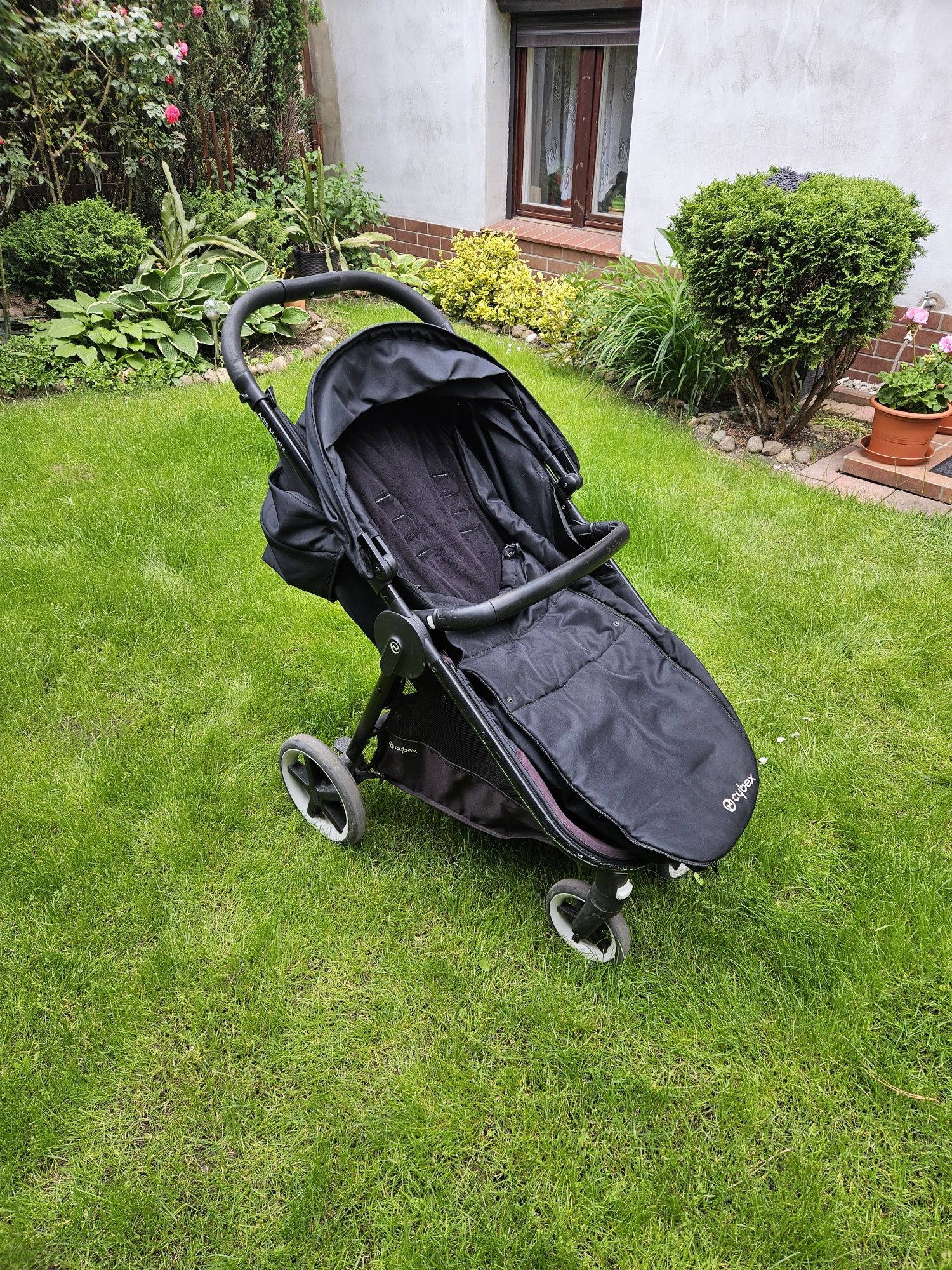 Wózek spacerowy Cybex Agis Air 4 + śpiworek Cybex
