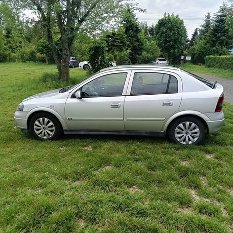 Opel Astra 1,6 benzyna
