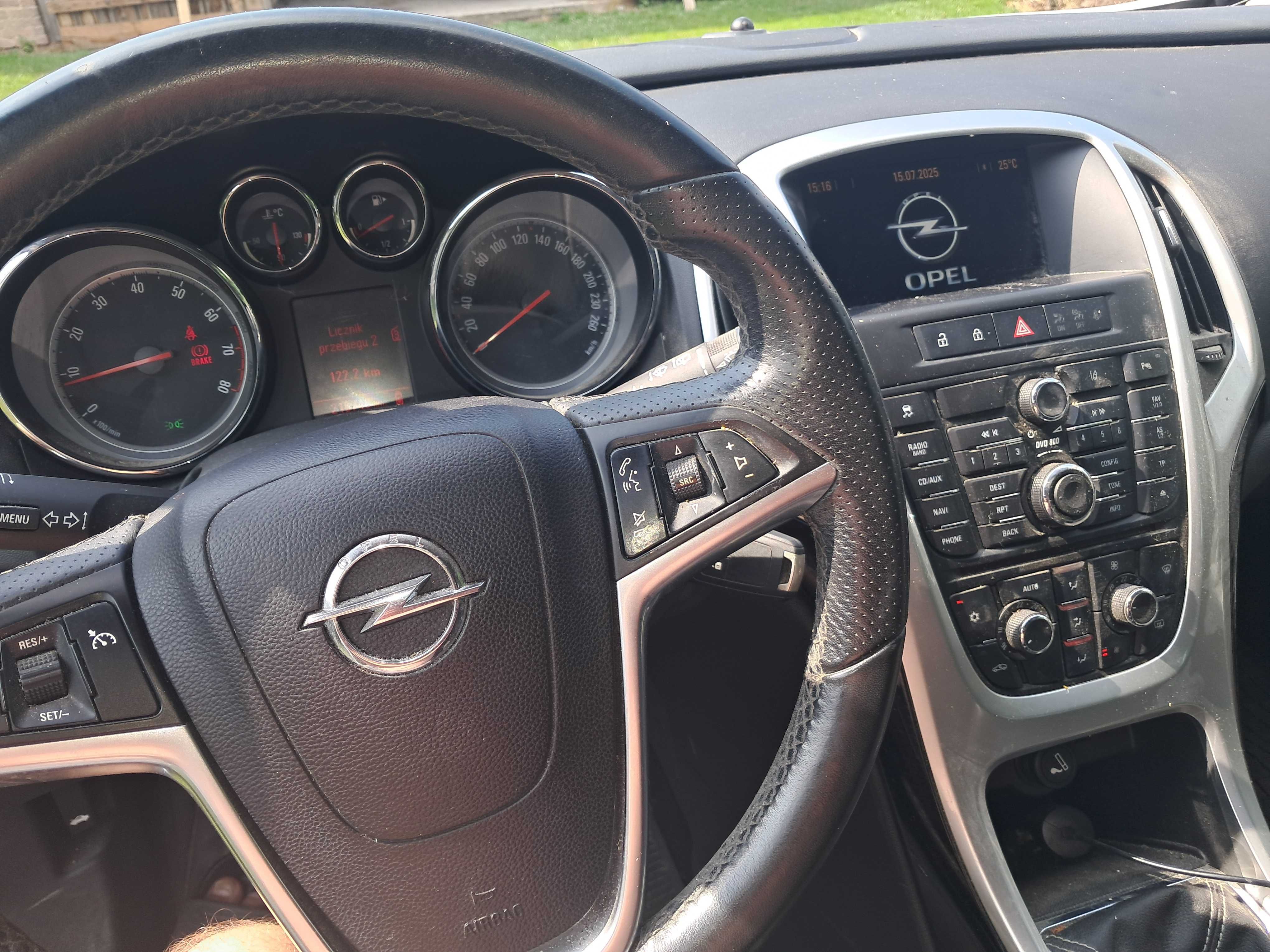 Opel Astra J 1,4 turbo 140KM