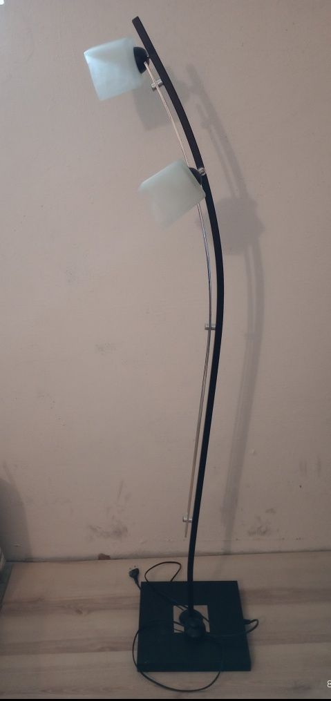 Sprzedam w zestawie lampę stojącą i wiszącą