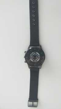 Czarny zegarek meski