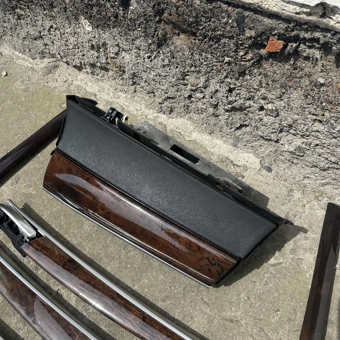 Декор салону bmw x5 e70 дерево BMW X5 E70 деревʼяний декор бмв бардачо