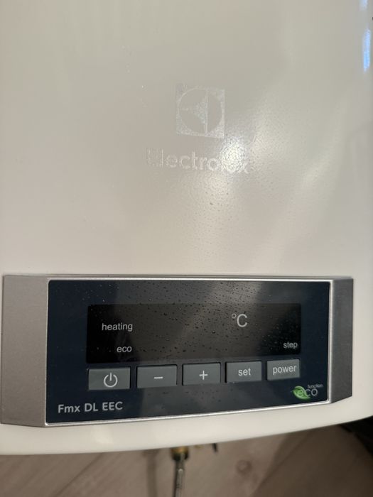 Ekektryczny podgrzewacz Electrolux Fmx dl 30- nowy