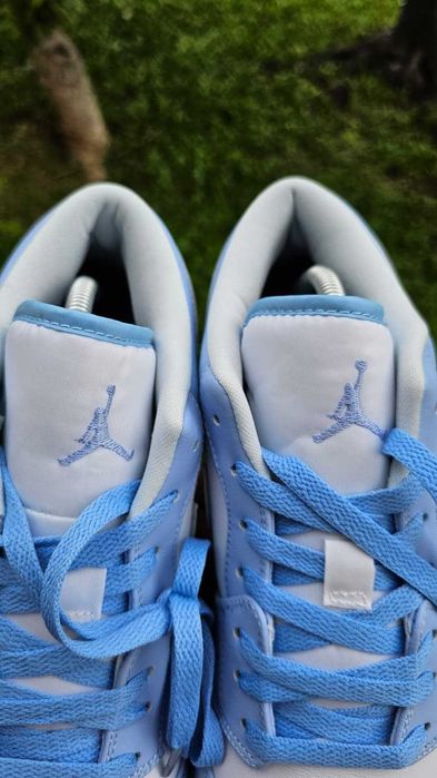 Sapatilhas Nike Jordan 1 Low White 'Ice Blue' - Branco e Azul