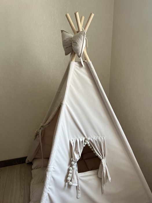 Продам Вігвам дитячий, палатка беж дитяча