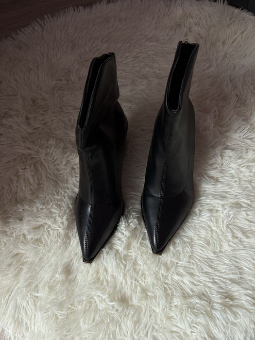 Ботильйони жіночі під Zara,черевики жіночі зимові чорні