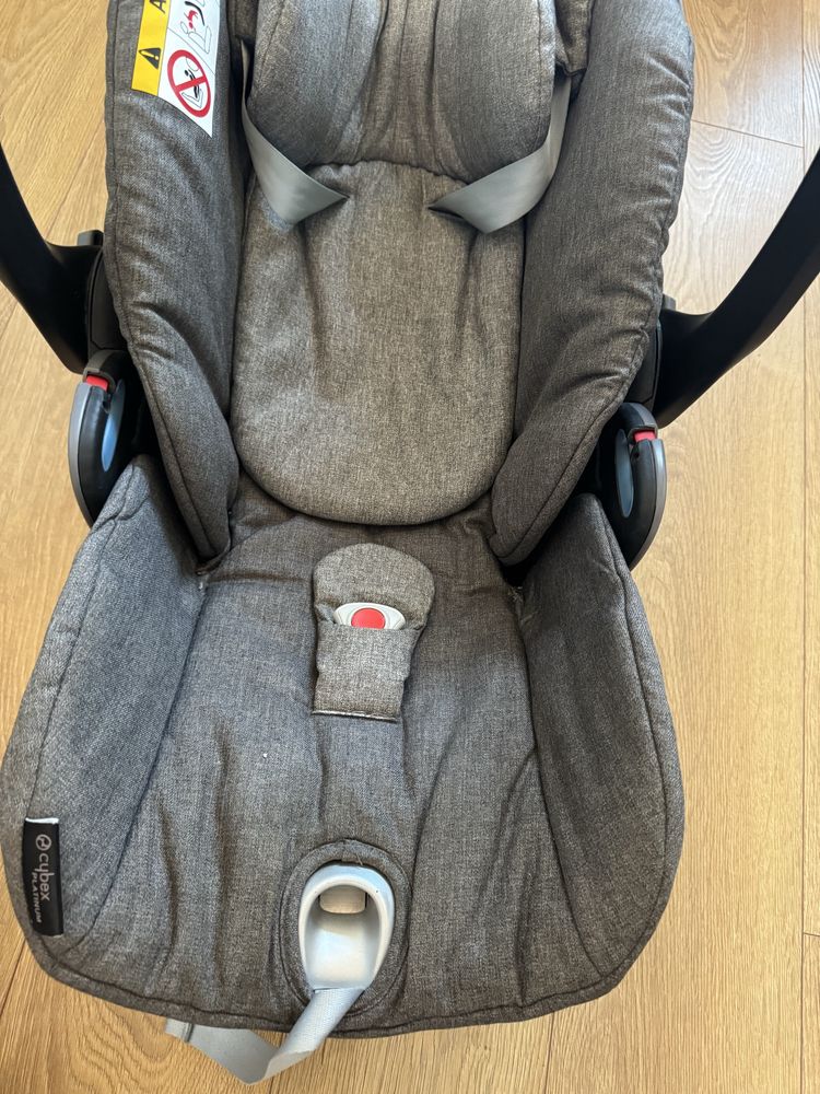 Ovo com isofix cybex platinum