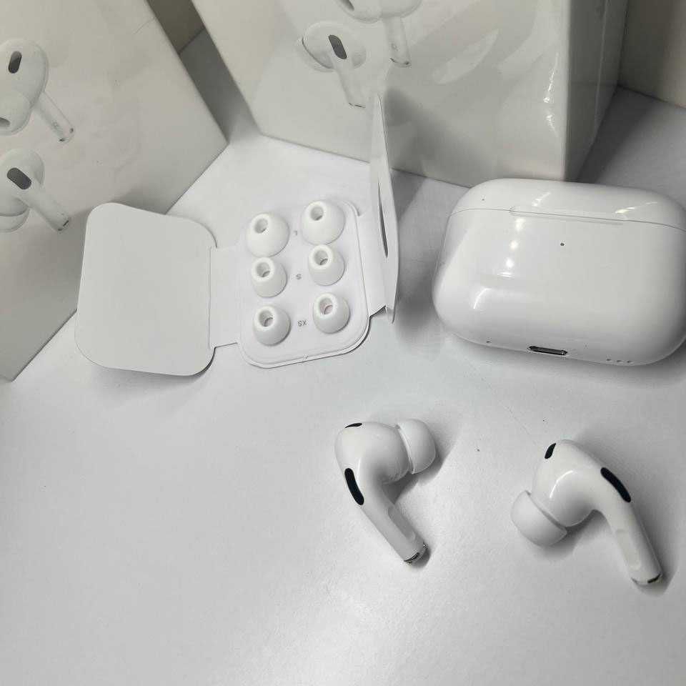 Навушники Apple AirPods Pro 2.