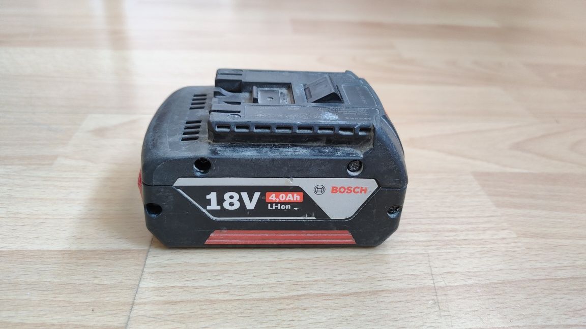 Akumulator Bosch 18v 4Ah