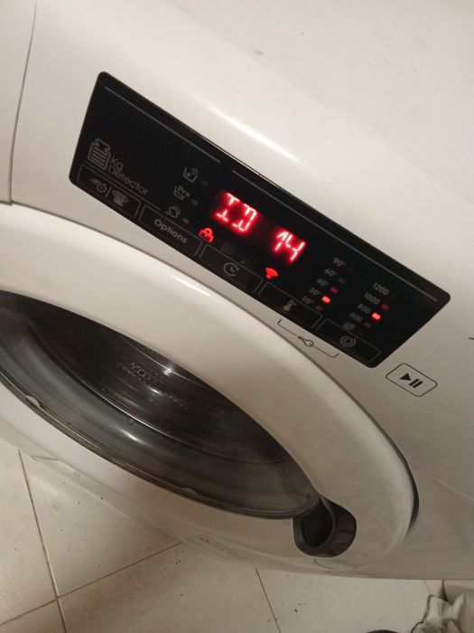 Maquina lavar roupa c avaria