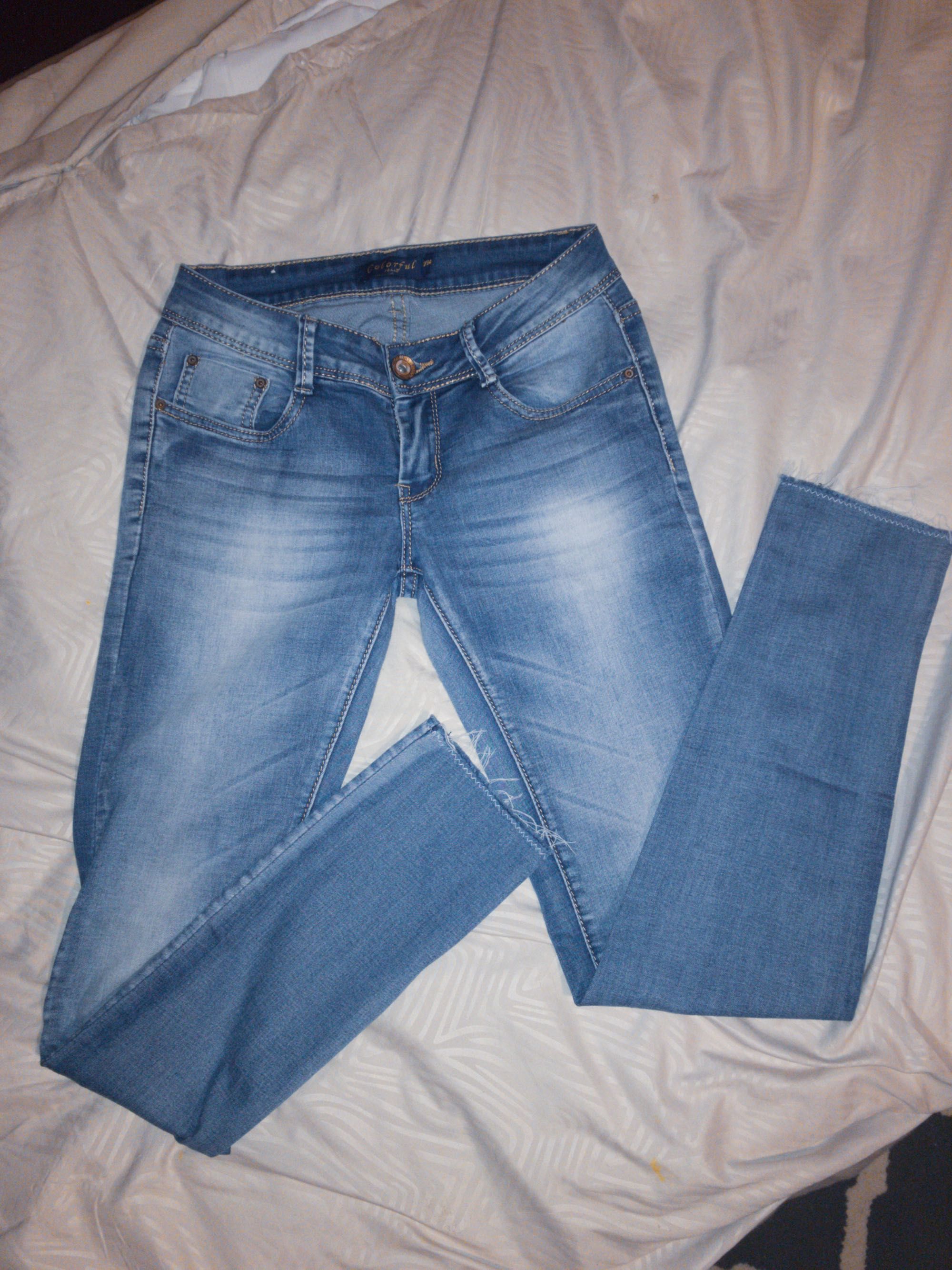 Spodnie jeansy 34