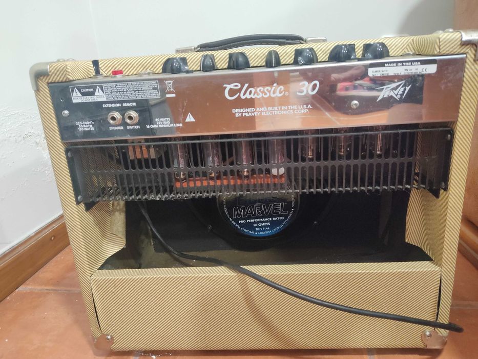 PEAVEY Classic ® 30 / 112 USA Amplificador Guitarra Elétrica