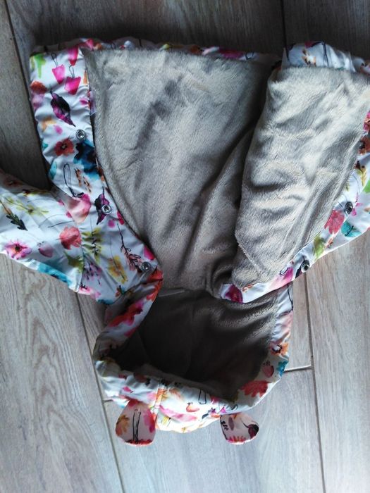 Дитяча куртка для дівчинки 3/6 місяція