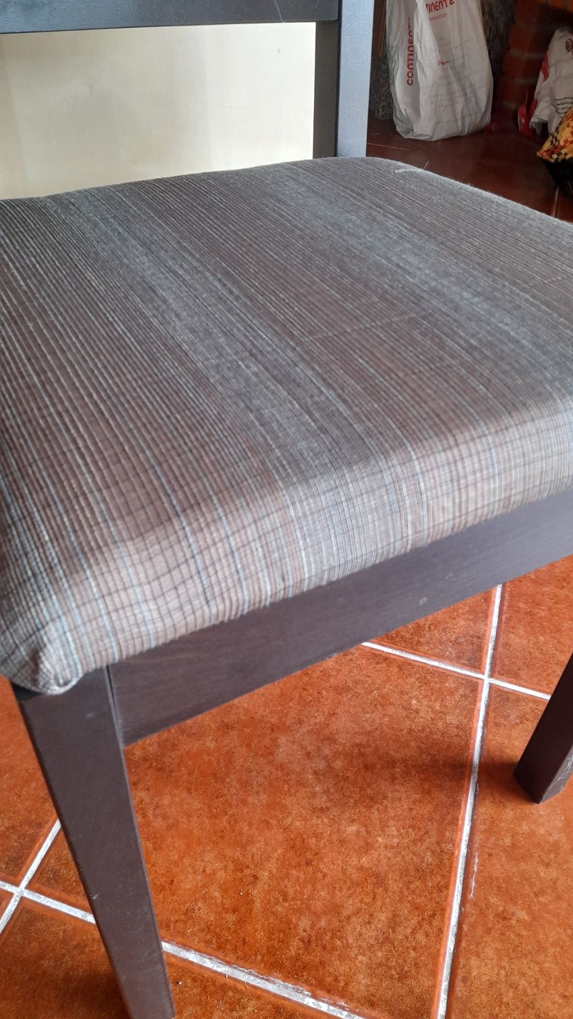 50€ Conjunto 6 Cadeiras Ikea estofadas