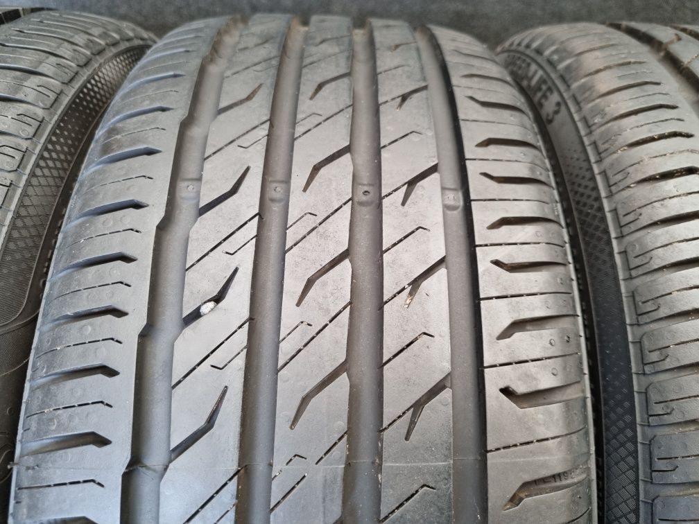 Semperit 205/40/17 rok 2021 7mm. Cena za 4szt letnie