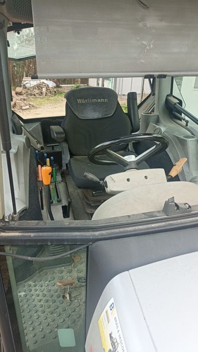 Hurliman XB MAX 100 - Cabinado