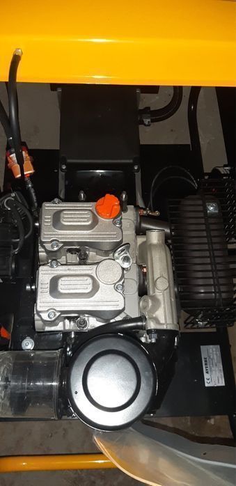 Дизель-генератор 8-10кВт/230 электростанция 12500D LBMN Ayerbe Испания