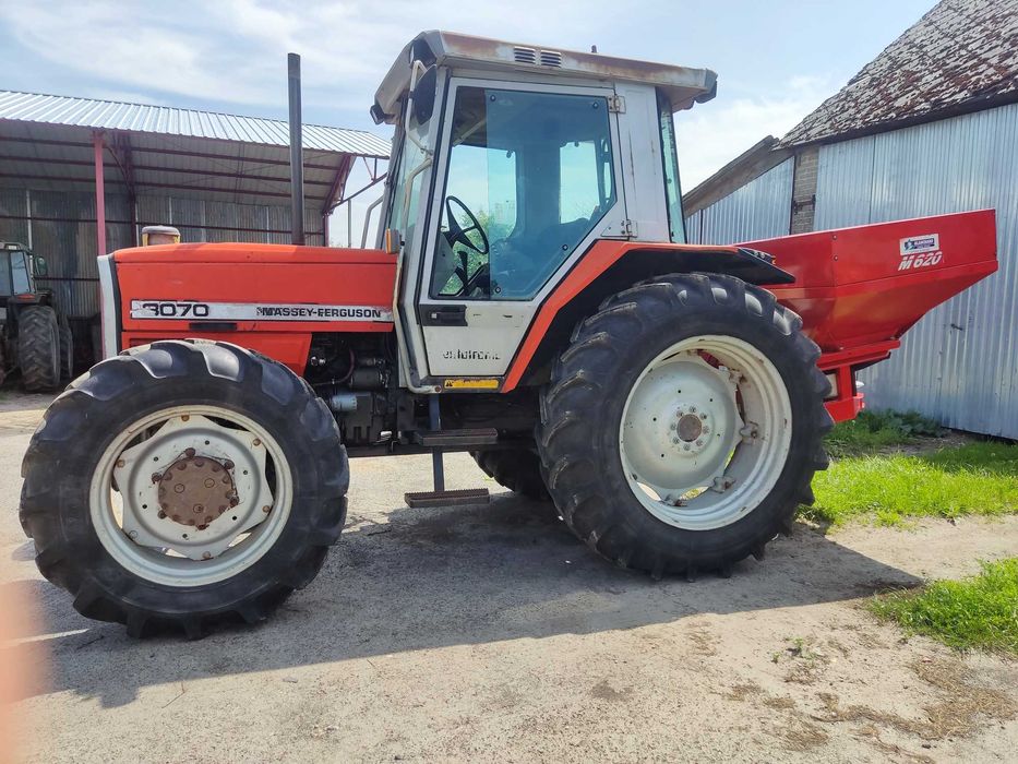 ciągnik rolniczy massey ferguson 3070 tur // 3080 tur