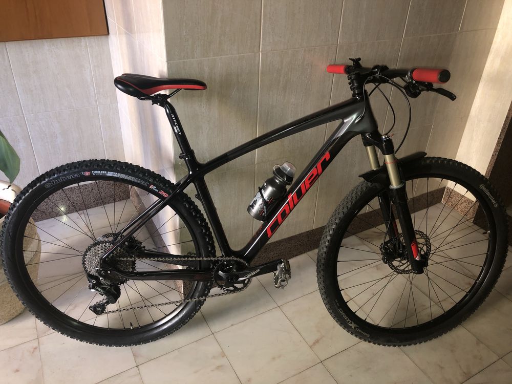 Bicicleta coluer em carbono roda 29