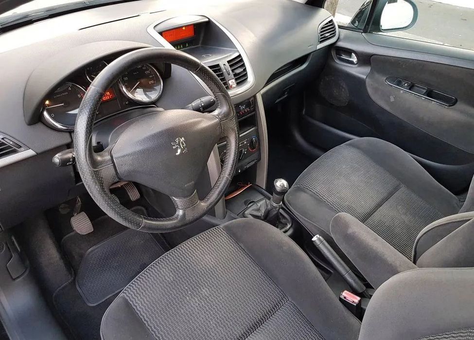 Peugeot 207 1.4 HDi Sport