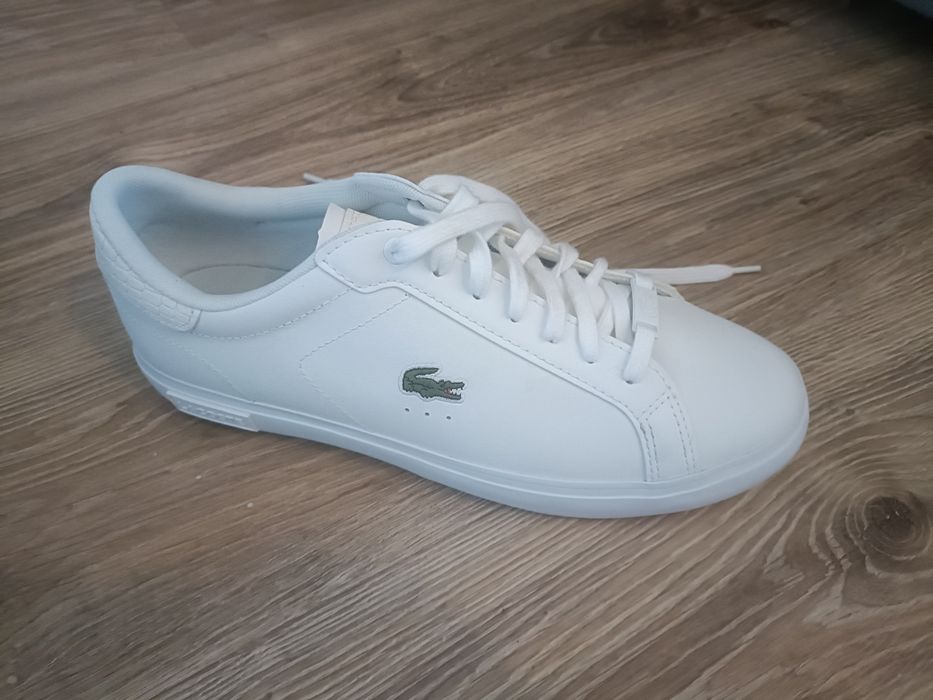 Sprzedam buty marki Lacoste