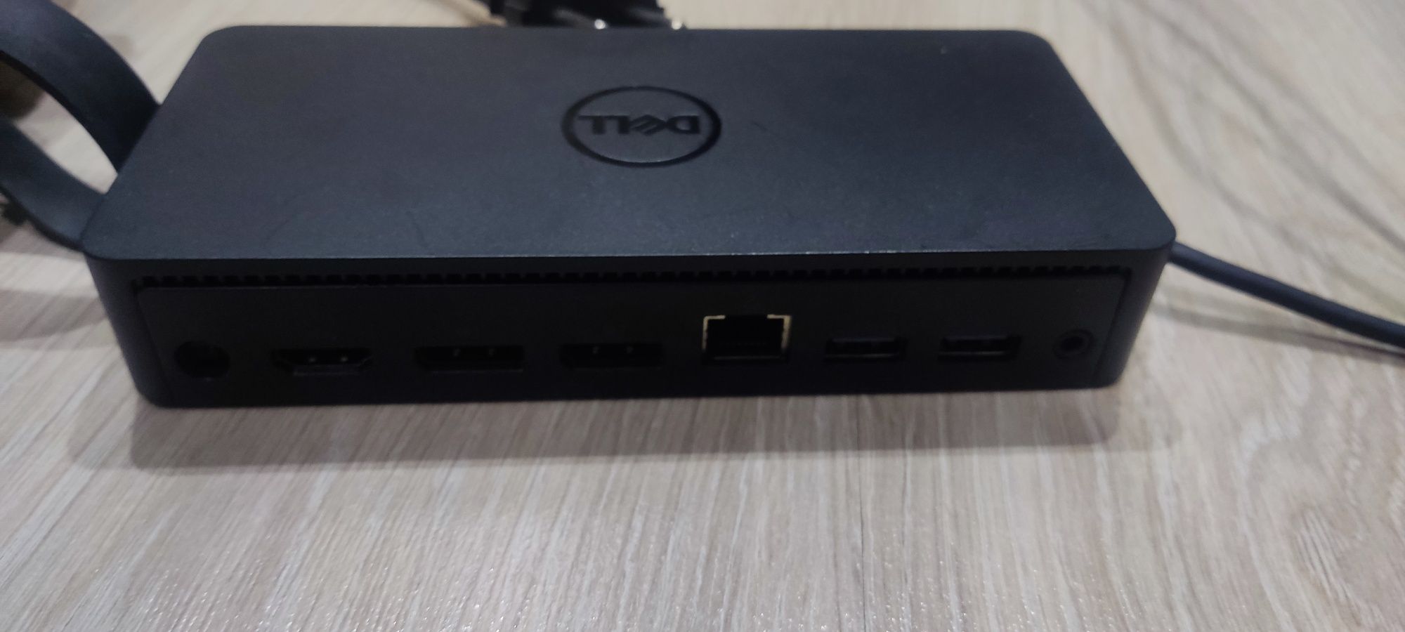 Stacja dokująca DELL D6000