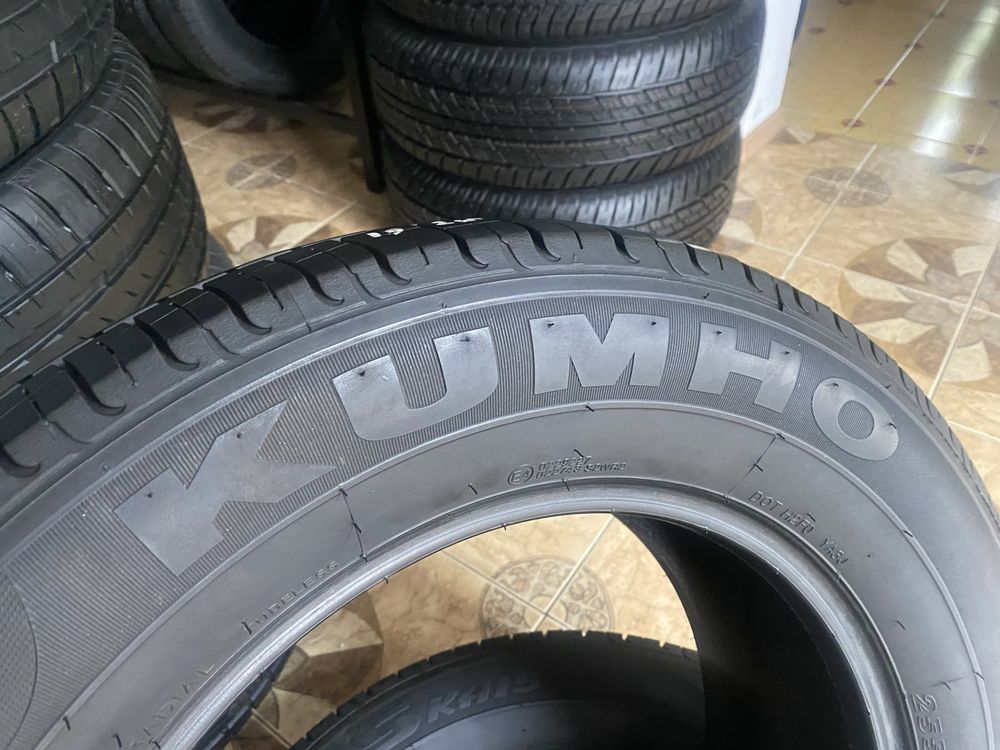 255/60/18 108Н KUMHO SOLUS KH15