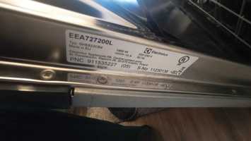Посудомийна машина Electrolux EEA727200L 60см (Під ремонт, самовивіз)