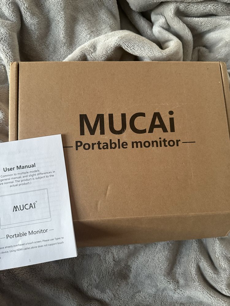 MUCAI portable monitor