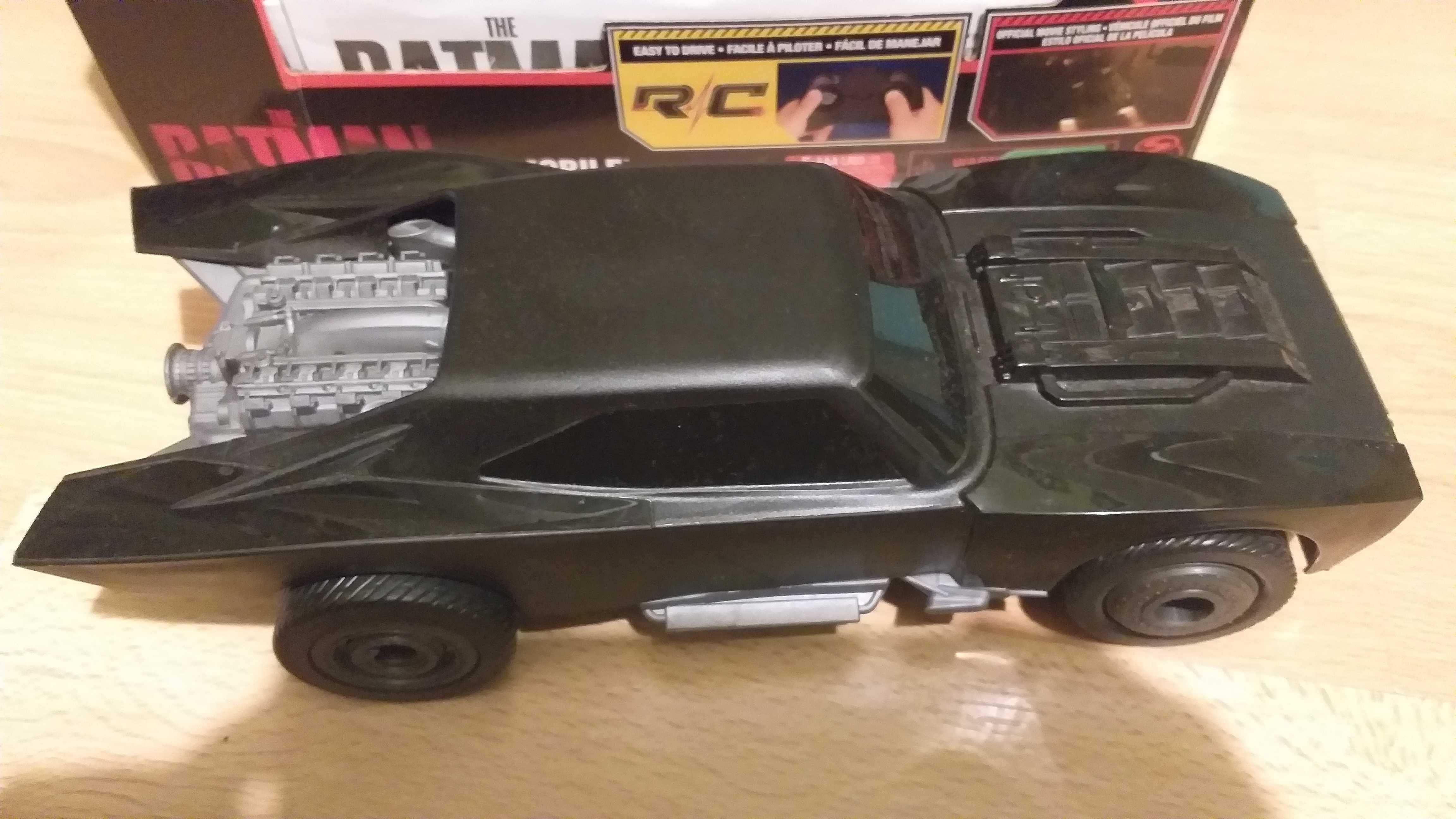 Carro telecomandado batman - batmobile
