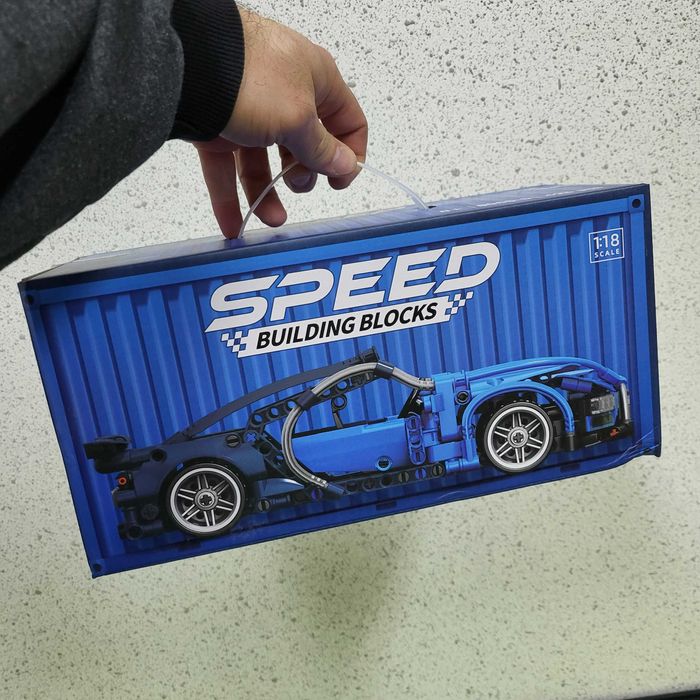 Лего Бугатті Широн Технік конструктор Bugatti Divo машинка 423 деталі