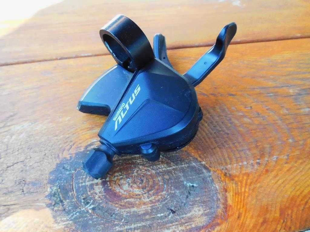 Manetka przednia Shimano Altus SL-M2010 3spd
