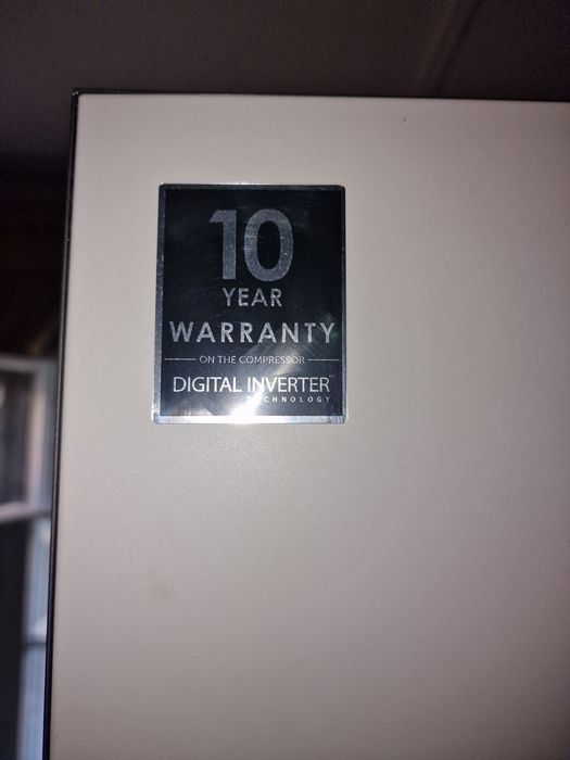 SAMSUNG Холодильник NO FROST INVERTOR с морозилкой НОВИЙ