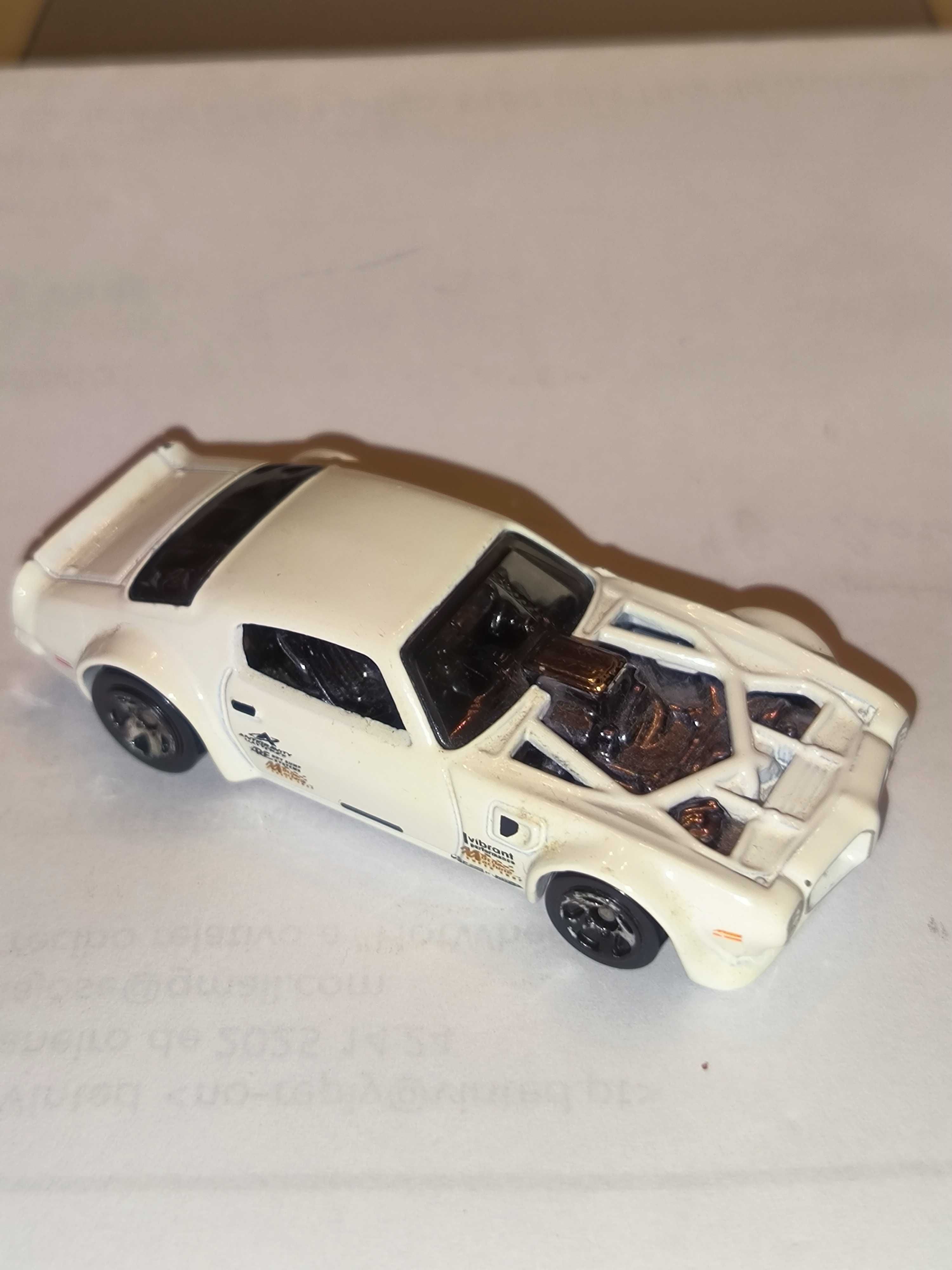 Hot Wheels Diversos a 2,00 €/cada (looses)