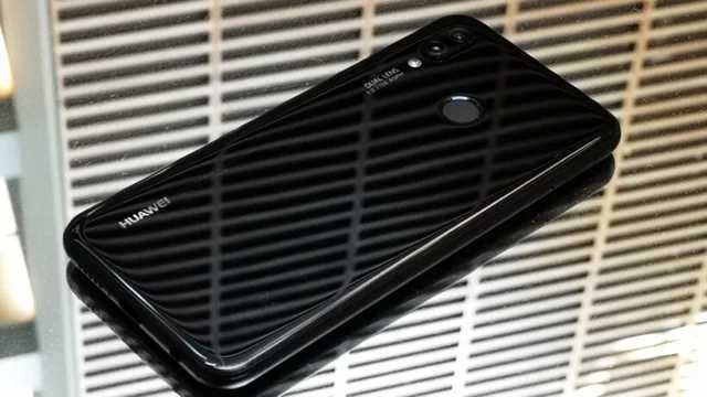 Huawei P20 Lite Preto - Para Reparos