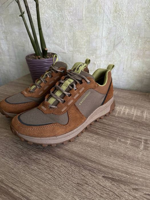 Фирменные осенния демисизонные ботинки кларкс Clarks