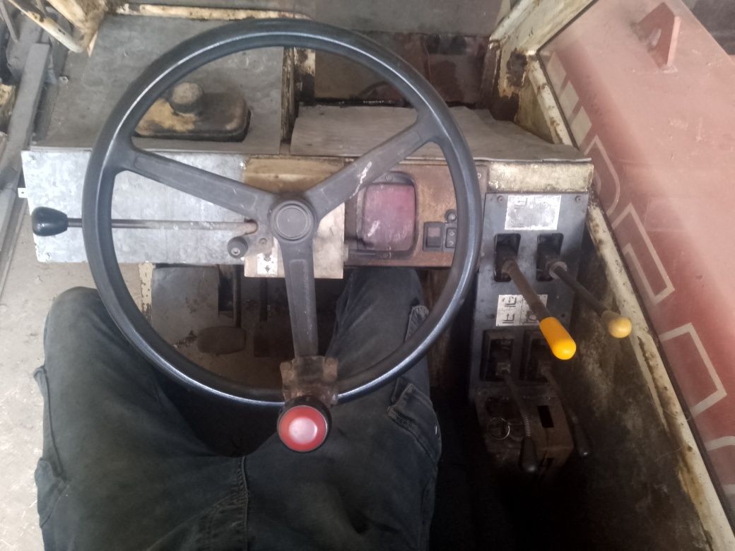 Manitou 2600  /. ..